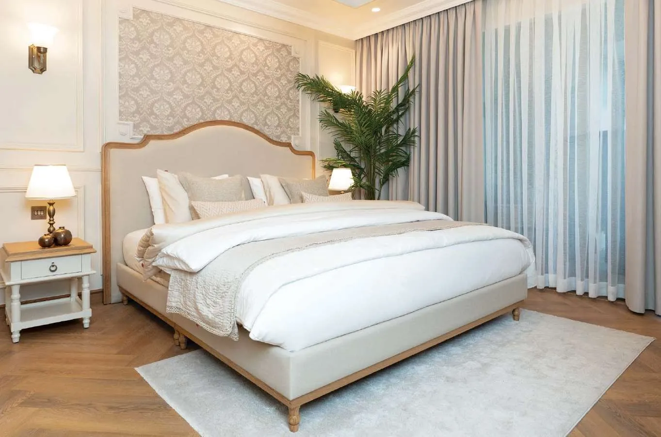 Bab Al Qasr Royal 28 5
